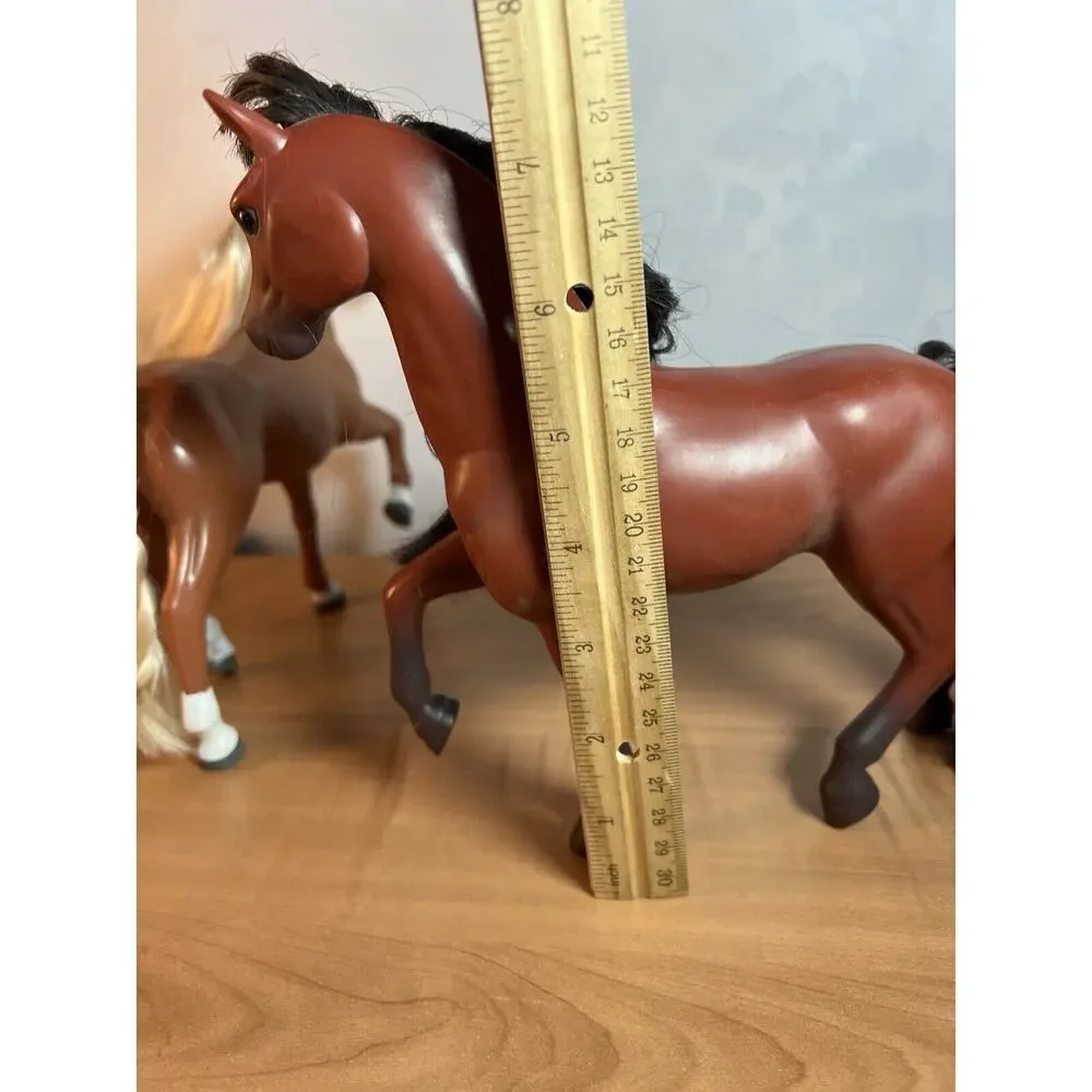Vintage Lanard Horses 2002 7” Tall Made In China Set Of 2